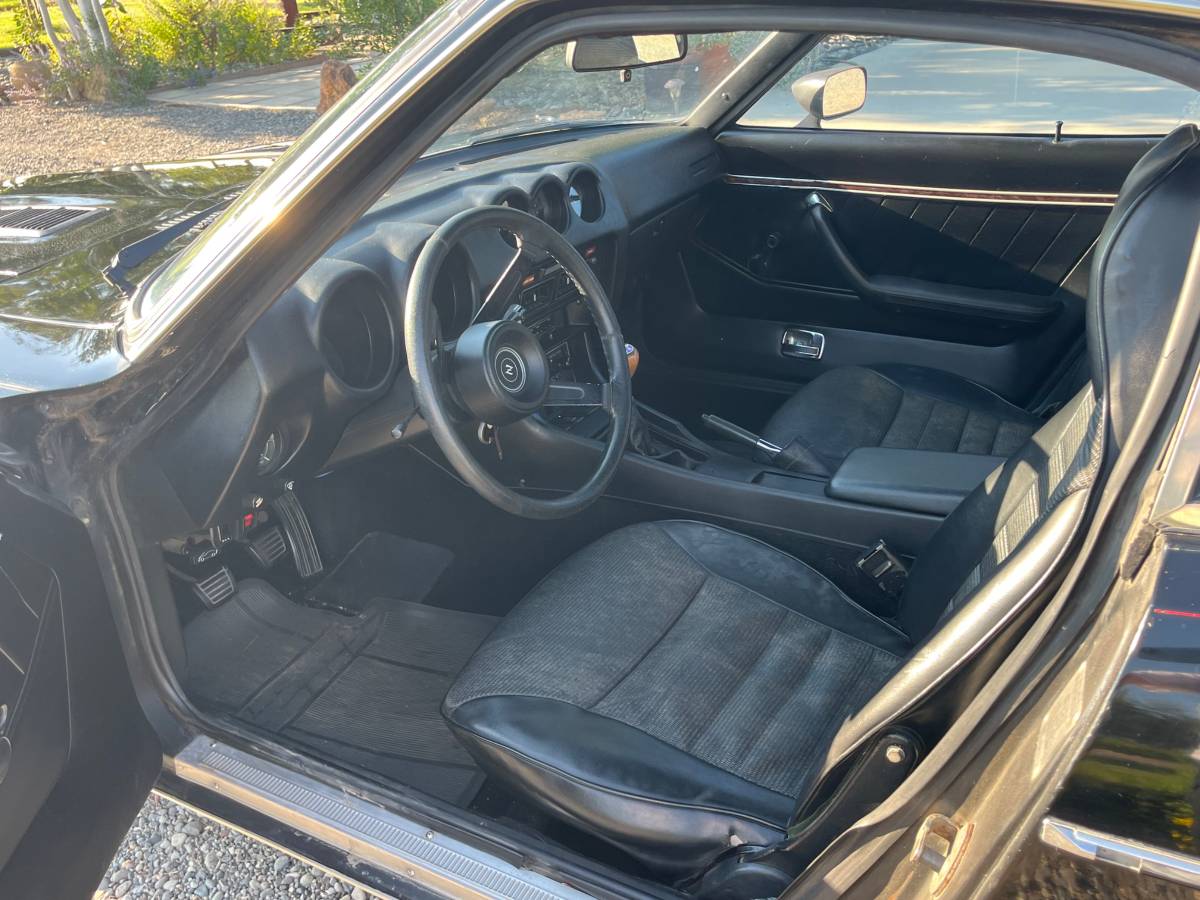 Datsun-280z-1978-black-10
