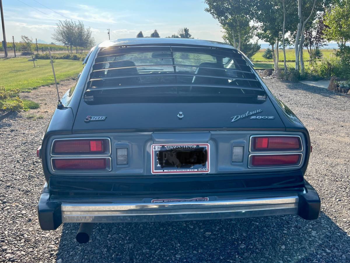Datsun-280z-1978-black-2