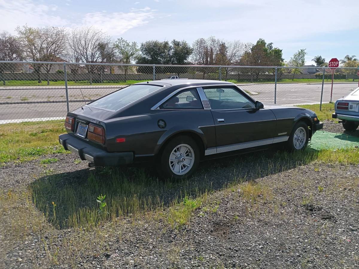 Datsun-280z-1981-black-3