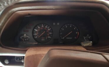 Datsun-280zx-1979-brown-3