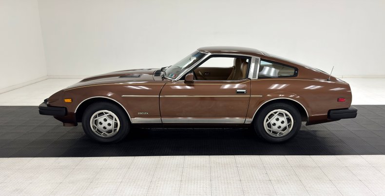 Datsun-280zx-1980-Mahogany-Metallic-Tan-1