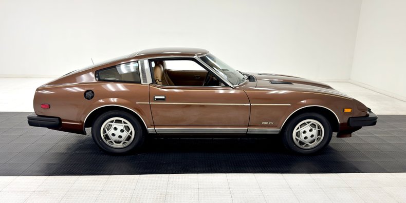 Datsun-280zx-1980-Mahogany-Metallic-Tan-14