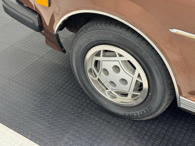 Datsun-280zx-1980-Mahogany-Metallic-Tan-17