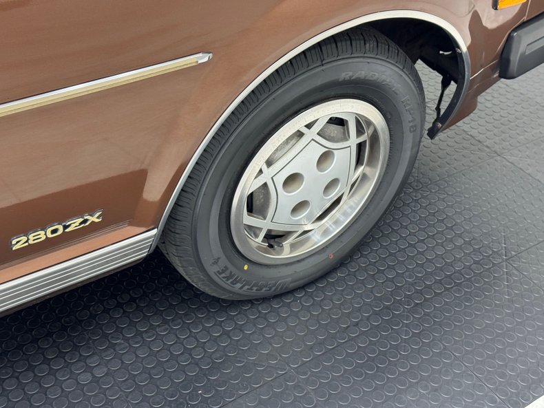 Datsun-280zx-1980-Mahogany-Metallic-Tan-28