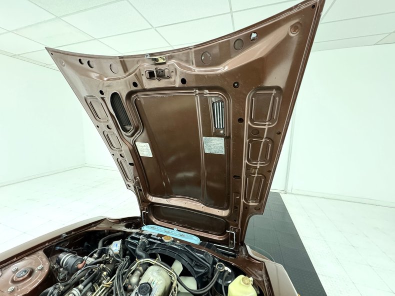 Datsun-280zx-1980-Mahogany-Metallic-Tan-29