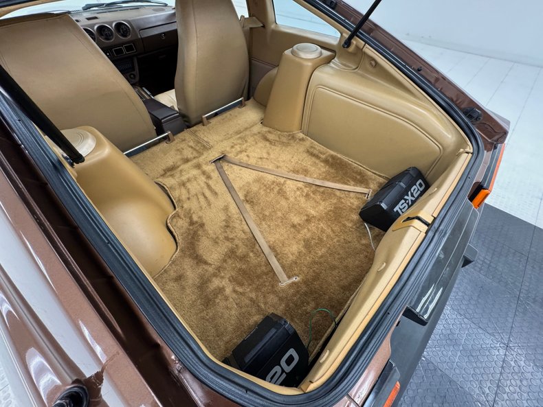 Datsun-280zx-1980-Mahogany-Metallic-Tan-34