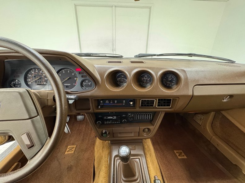 Datsun-280zx-1980-Mahogany-Metallic-Tan-6