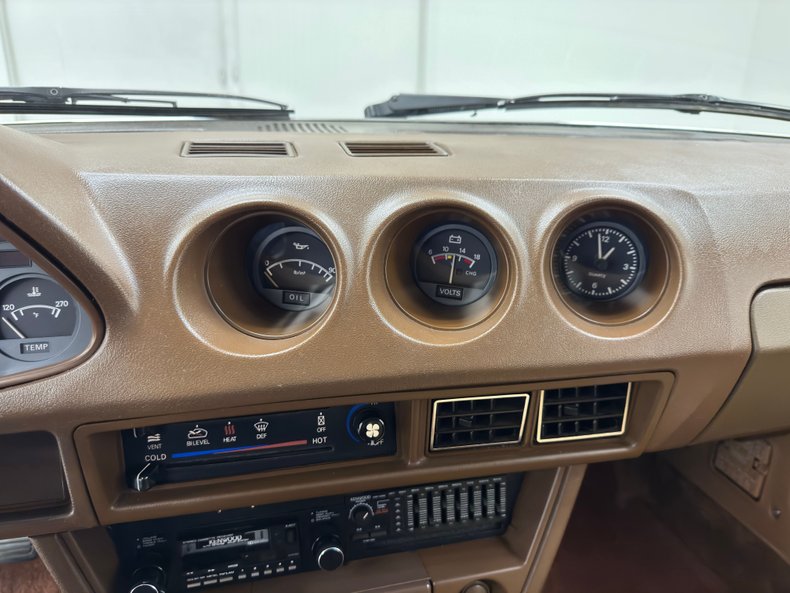 Datsun-280zx-1980-Mahogany-Metallic-Tan-7