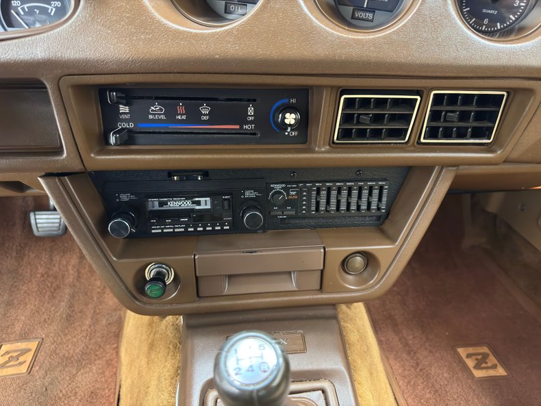 Datsun-280zx-1980-Mahogany-Metallic-Tan-8
