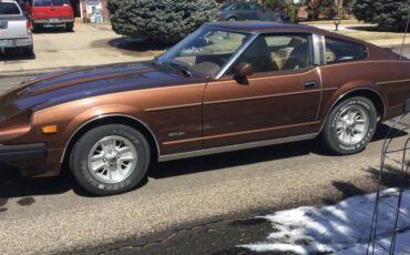 Datsun-280zx-1980-brown-1