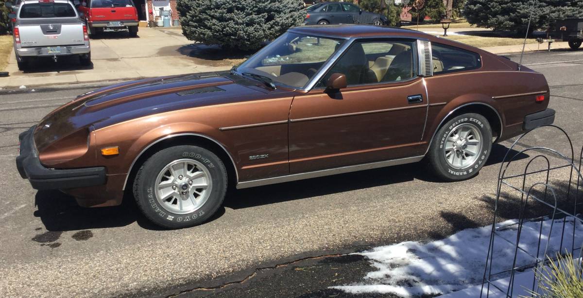 Datsun-280zx-1980-brown-1