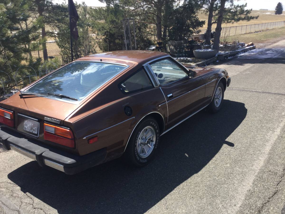 Datsun-280zx-1980-brown-3