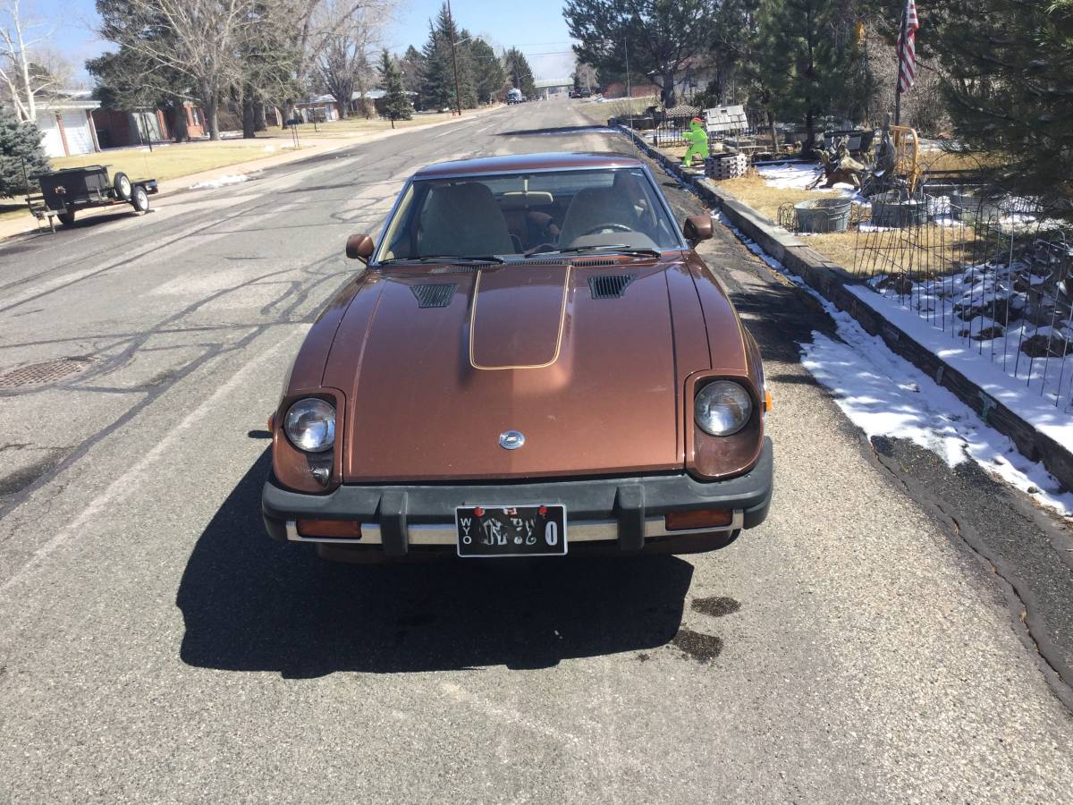 Datsun-280zx-1980-brown-4