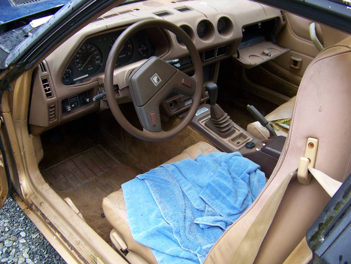 Datsun-280zx-1980-brown-4