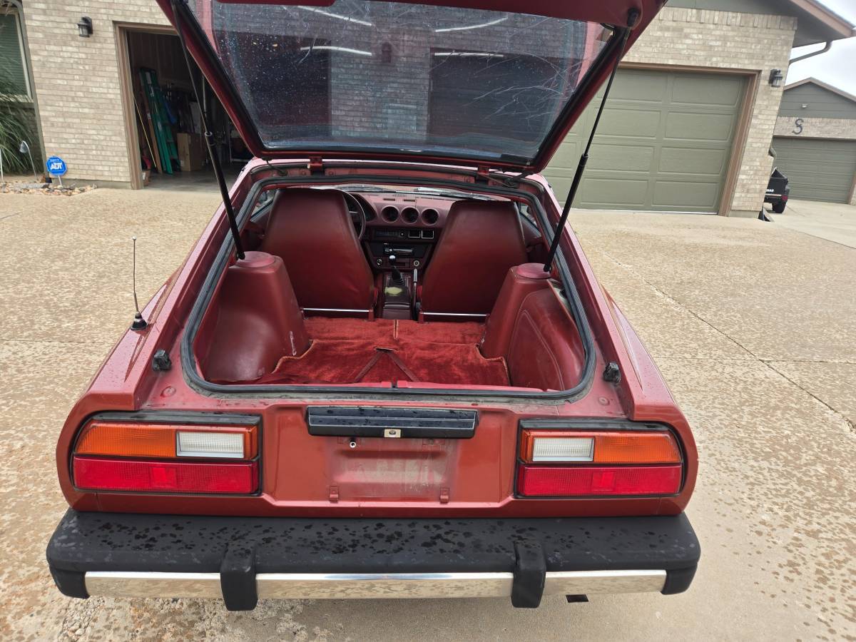 Datsun-280zx-1980-red-4
