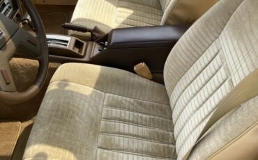 Datsun-280zx-1982-Cameo-Beige-Tan-3