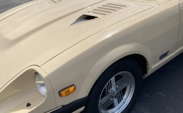 Datsun-280zx-1982-Cameo-Beige-Tan-5