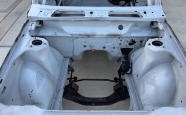 Datsun-510-1969-grey-7