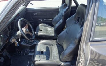 Datsun-510-1973-grey-20