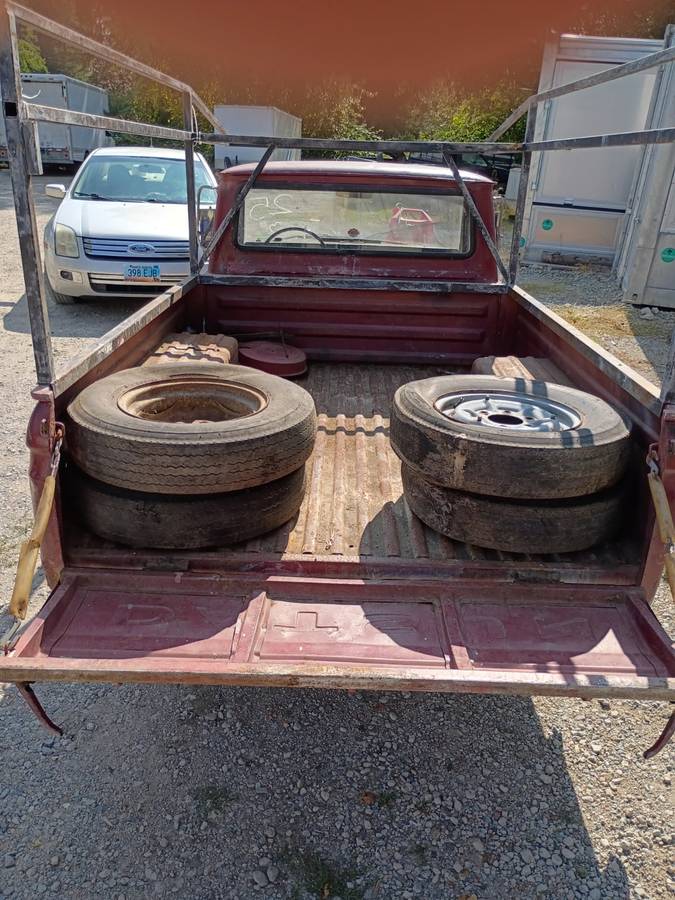 Datsun-521-pickup-1971-red-3
