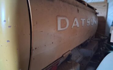 Datsun-620-1974-3