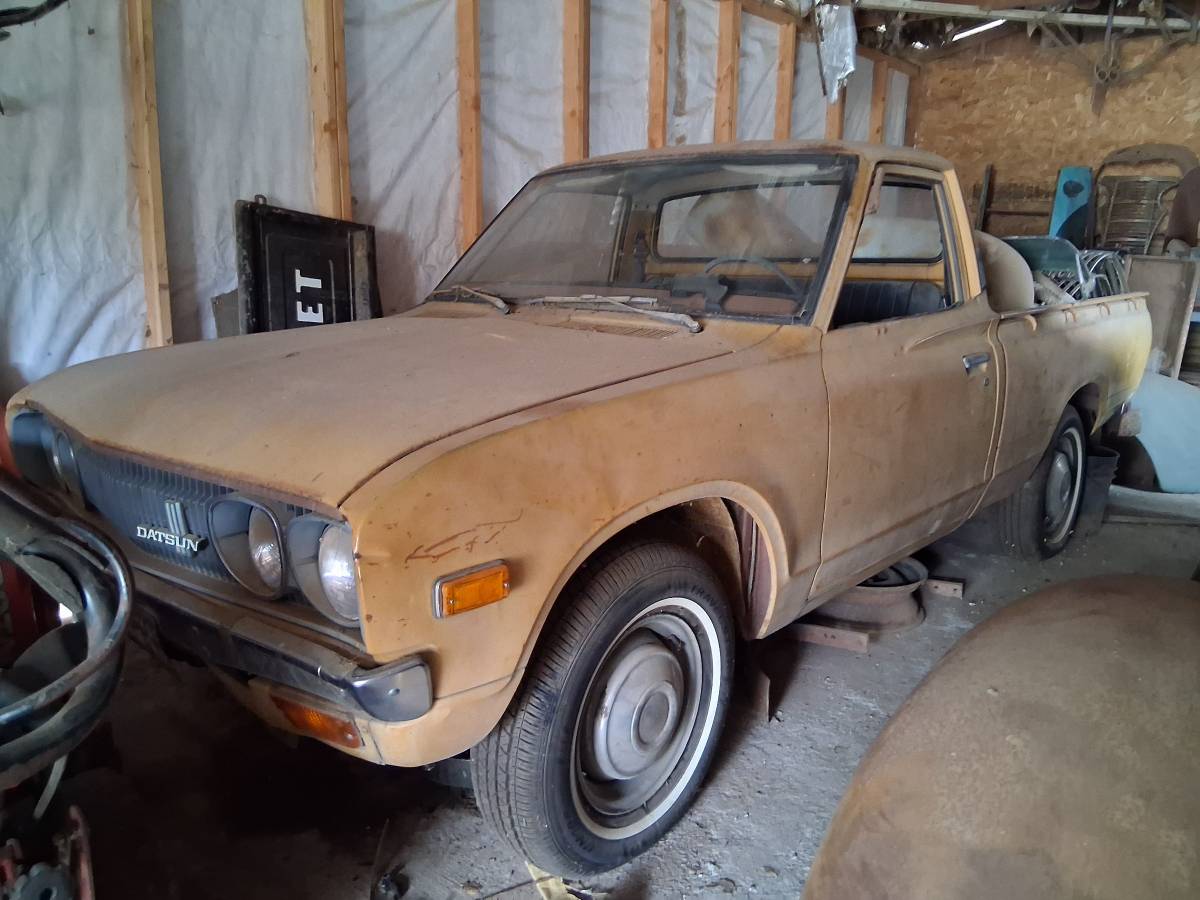 Datsun-620-1974-4