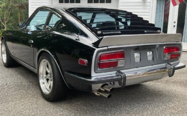 Datsun-Z-Series-1971-Coupe-3
