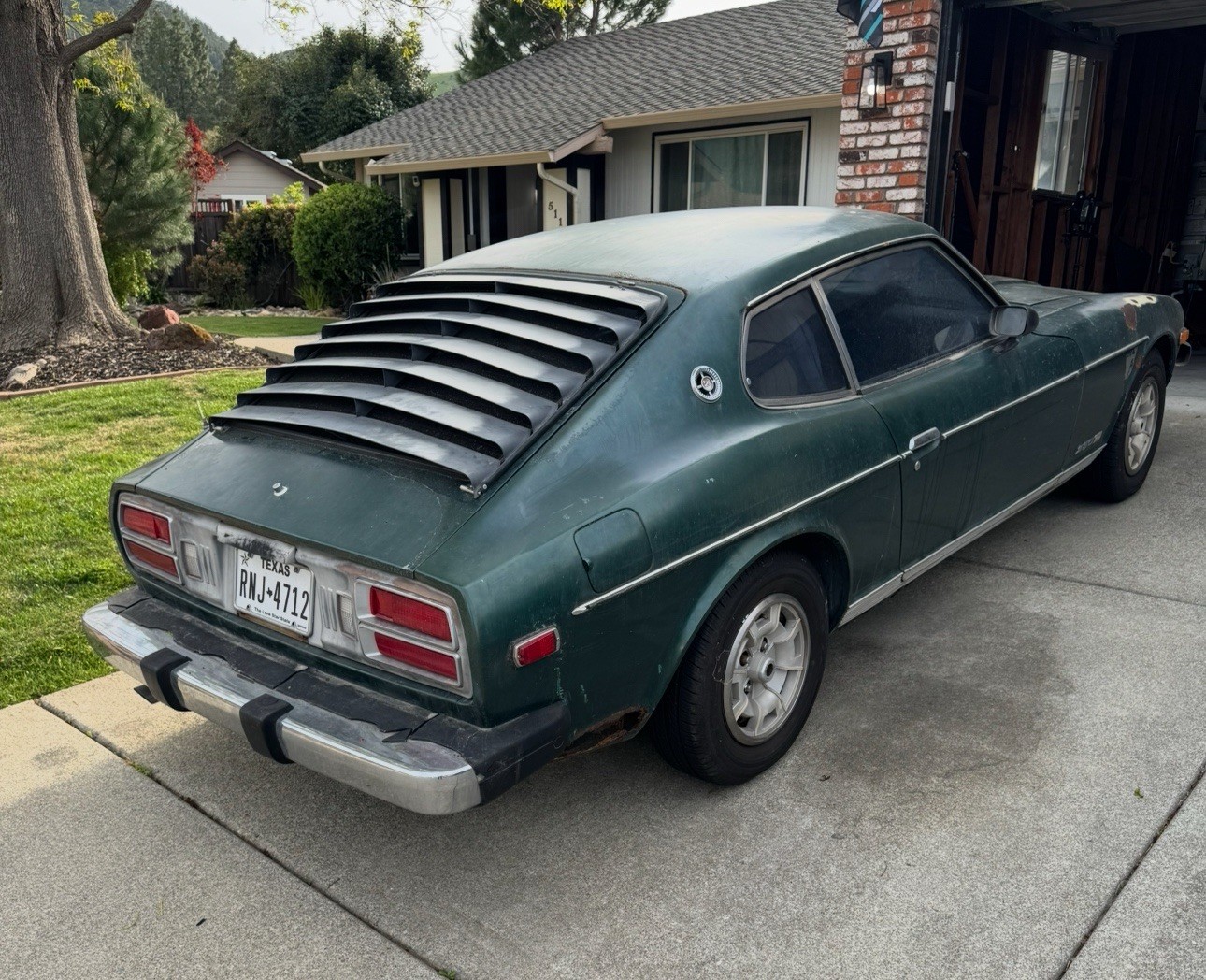 Datsun-Z-Series-1976-Coupe-2