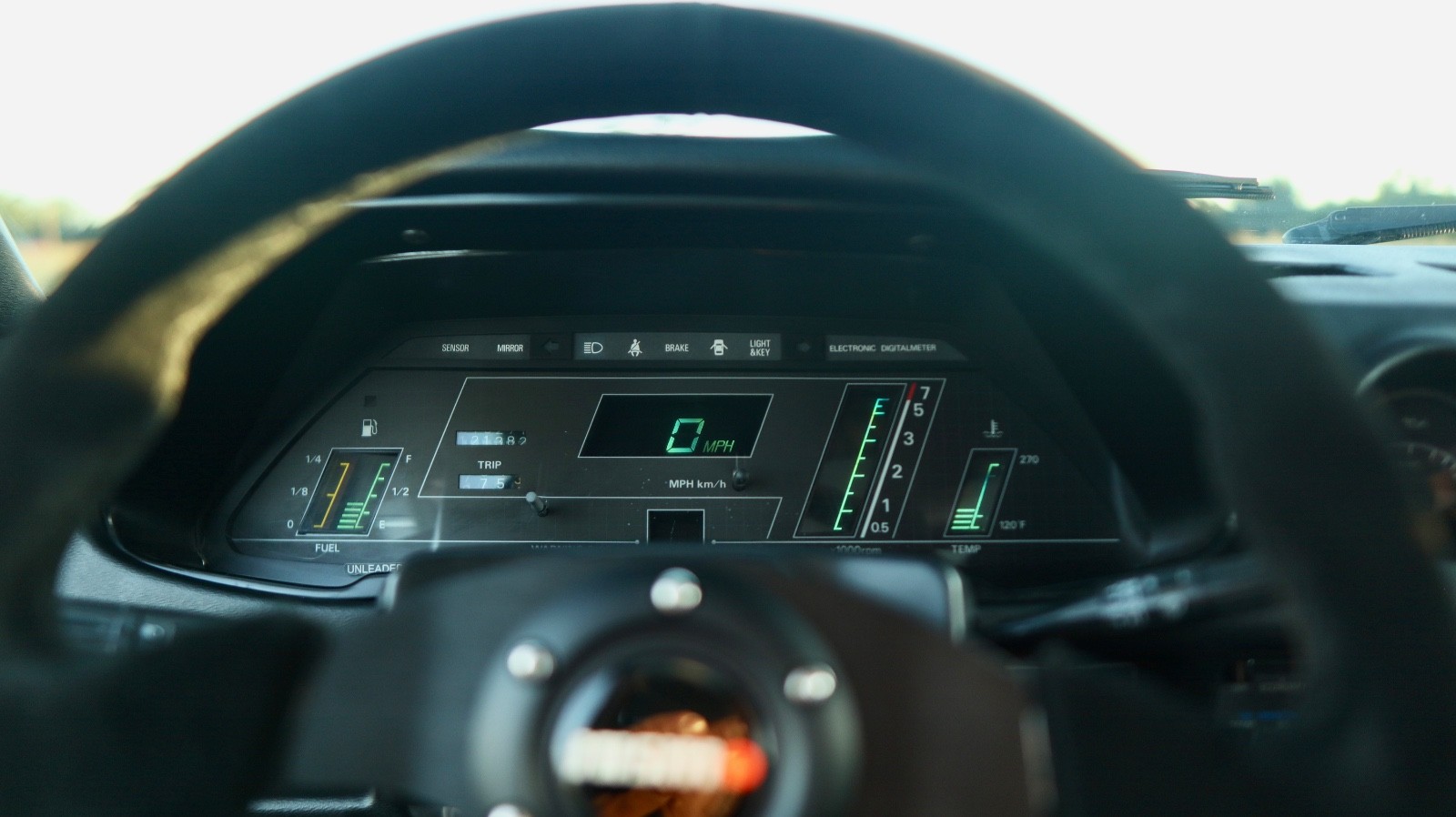 Datsun-Z-Series-1983-Coupe-15