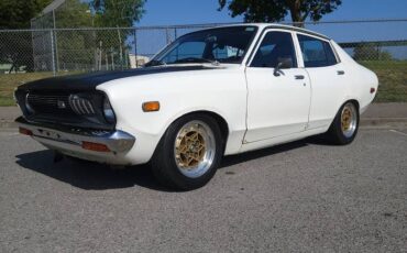 Datsun-b210-1974-white-11