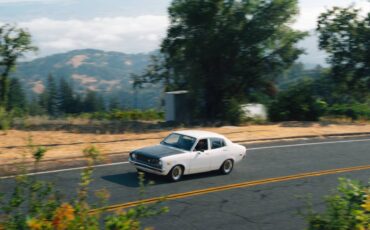Datsun-b210-1974-white-5