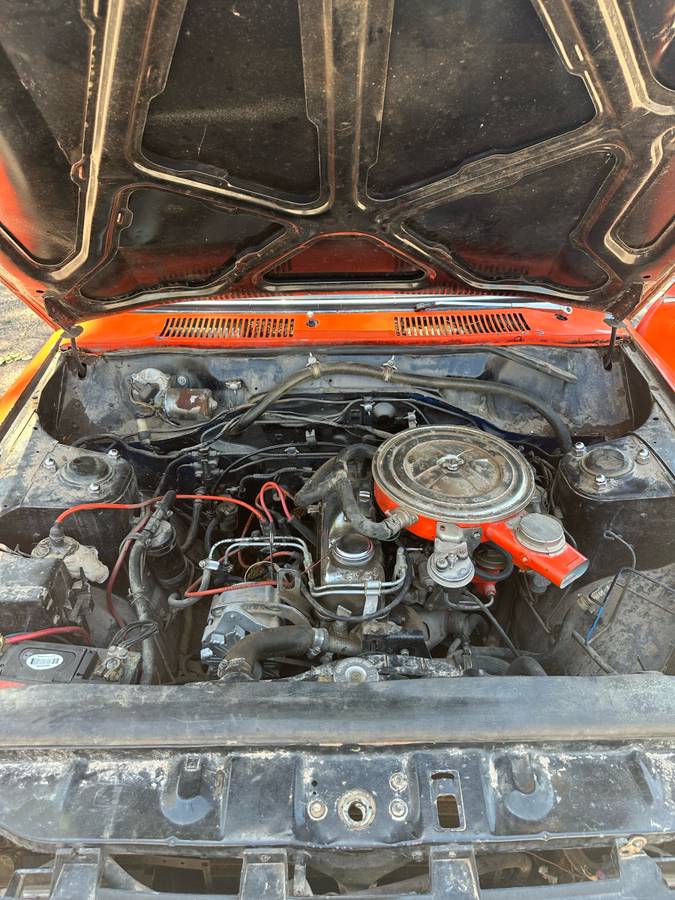 Datsun-b210-1978-orange-1