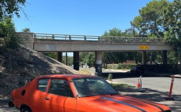 Datsun-b210-1978-orange-17