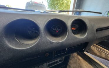 Datsun-nissan-280-zx-1982-grey-16