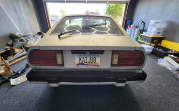 Datsun-nissan-280-zx-1982-grey-2