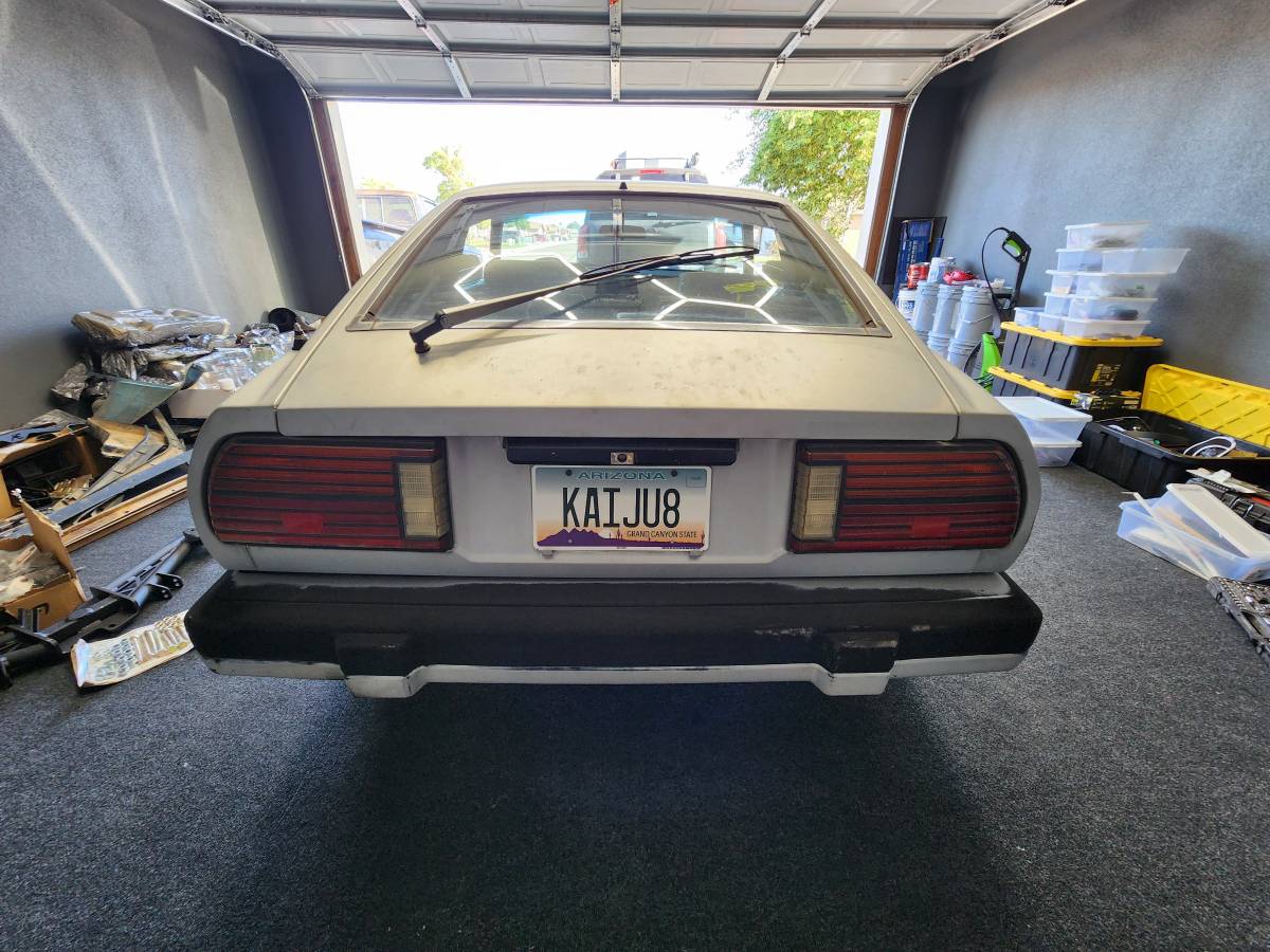 Datsun-nissan-280-zx-1982-grey-2