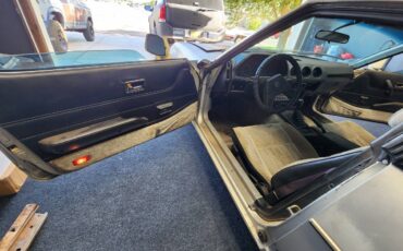 Datsun-nissan-280-zx-1982-grey-5