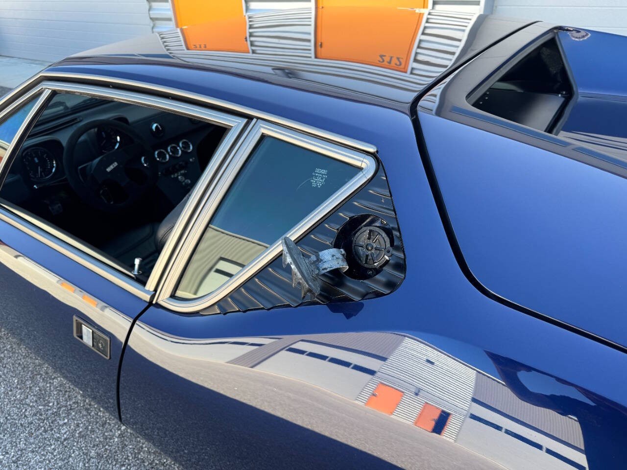 De-Tomaso-Pantera-1973-Coupe-22