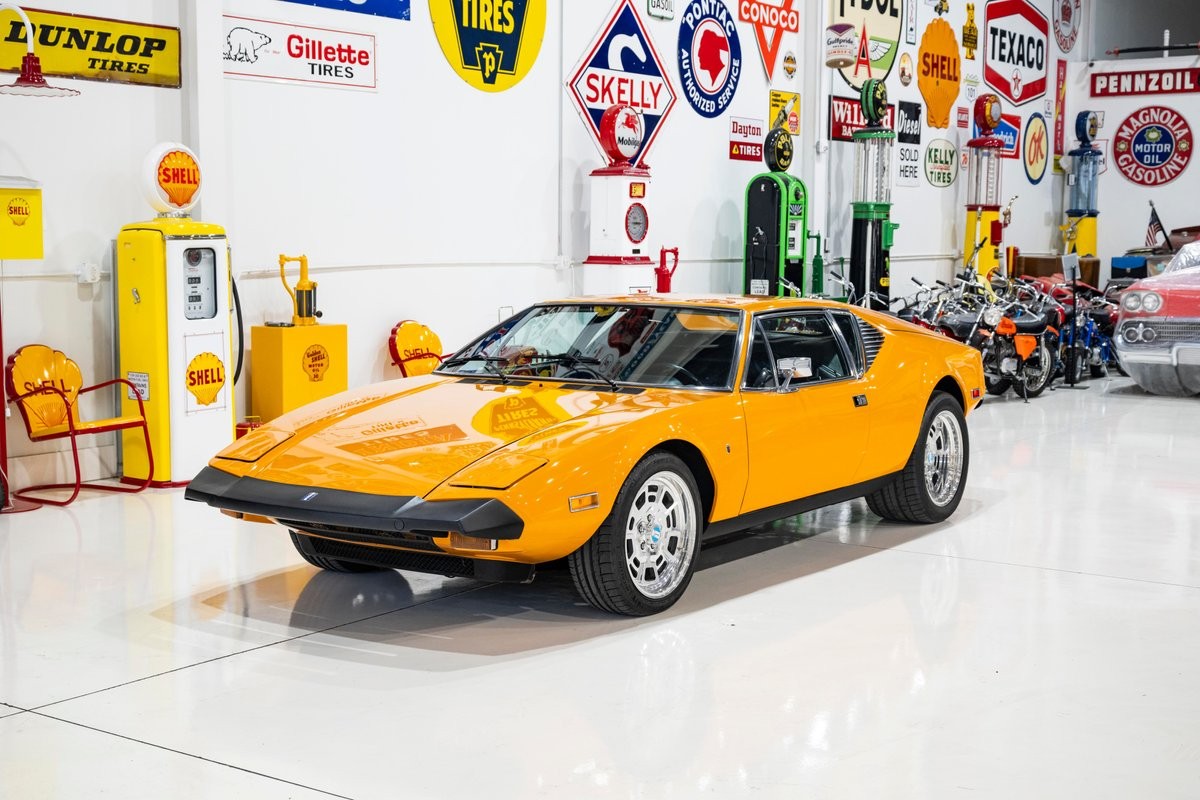 De-Tomaso-Pantera-1974