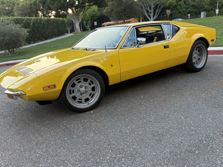 De-tomaso-Pantera-1972-Yellow-Black