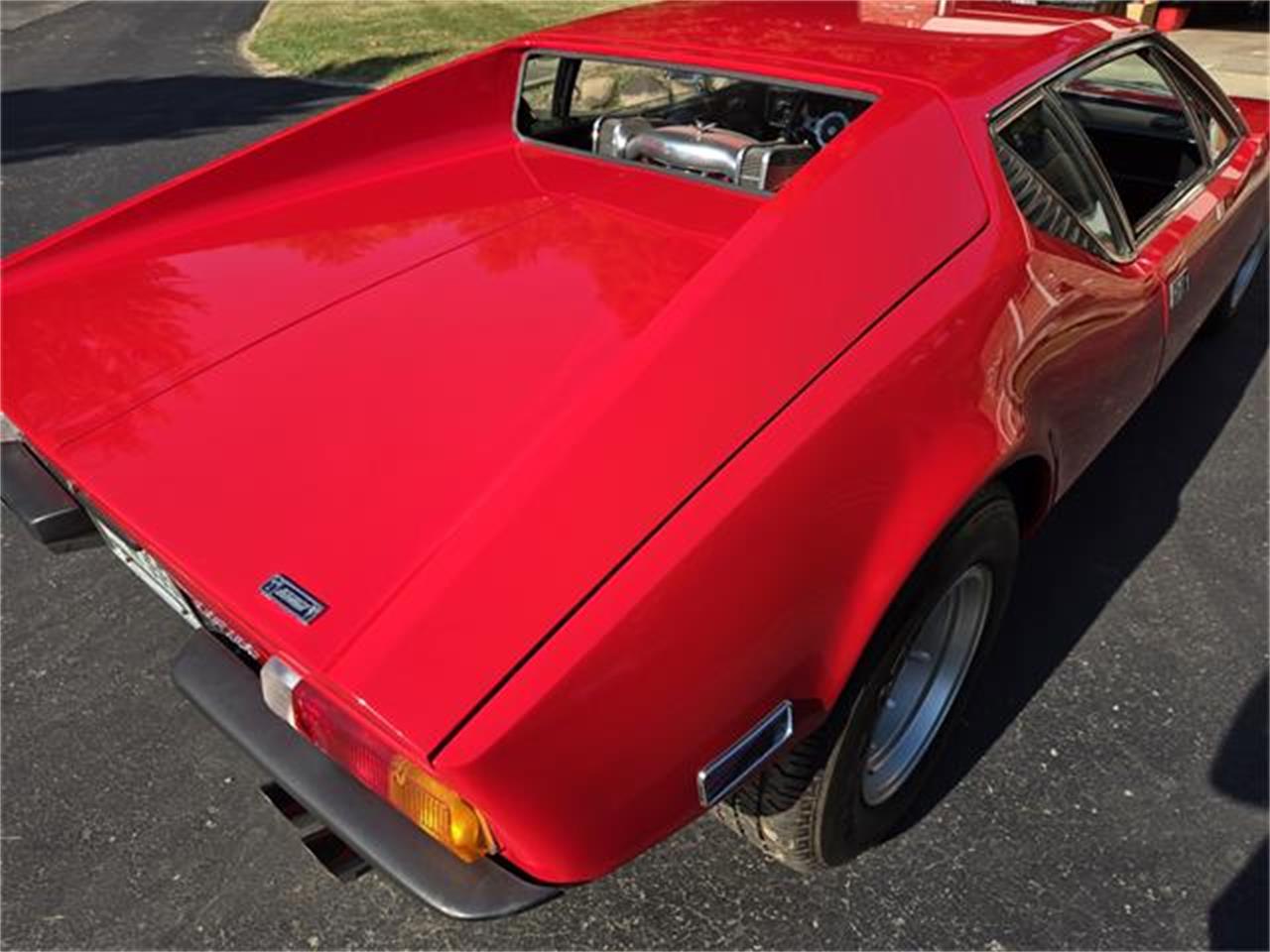 De-tomaso-Pantera-1974-Red-Black-11