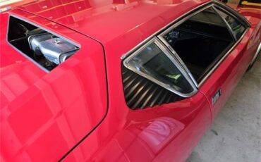 De-tomaso-Pantera-1974-Red-Black-20