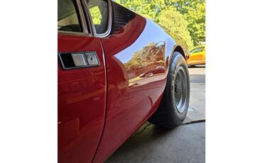 De-tomaso-Pantera-1974-Red-Black-30