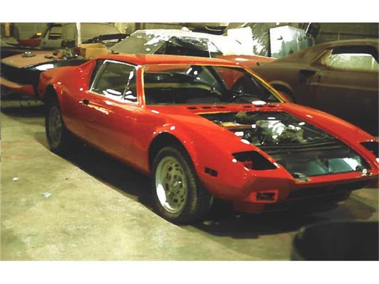 De-tomaso-Pantera-1974-Red-Black-53