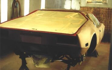 De-tomaso-Pantera-1974-Red-Black-81