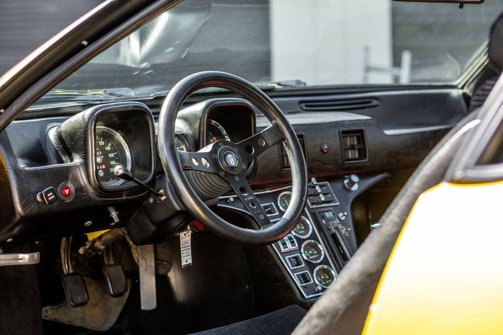 De-tomaso-pantera-1972-7