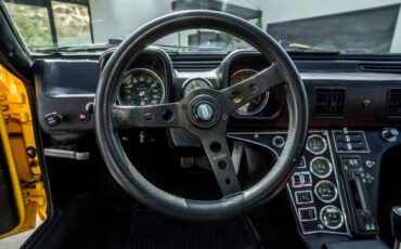De-tomaso-pantera-1972-9