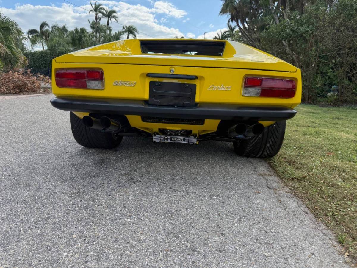 De-tomaso-pantera-1974-yellow-3