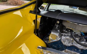 De-tomaso-pantera-1974-yellow-8