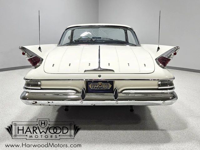 DeSoto-1961-Coupe-4